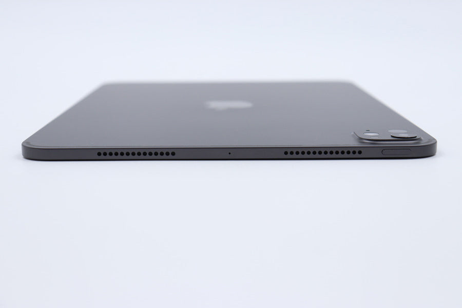 【リユースデバイス：ランクC】11インチiPad Pro（M4）Wi-Fiモデル 256GB ※画面焼け有
