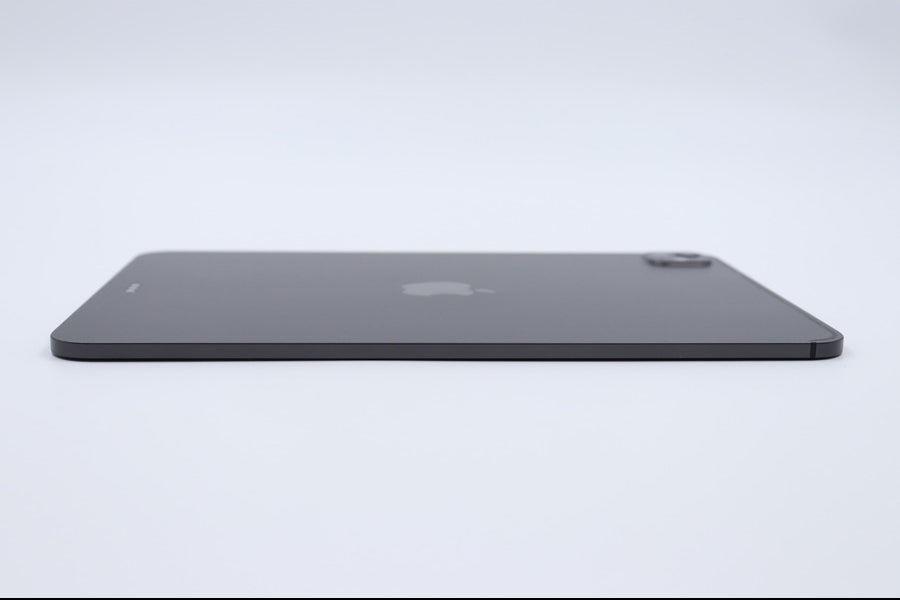 【リユースデバイス：ランクC】11インチiPad Pro（M4）Wi-Fiモデル 256GB ※画面焼け有