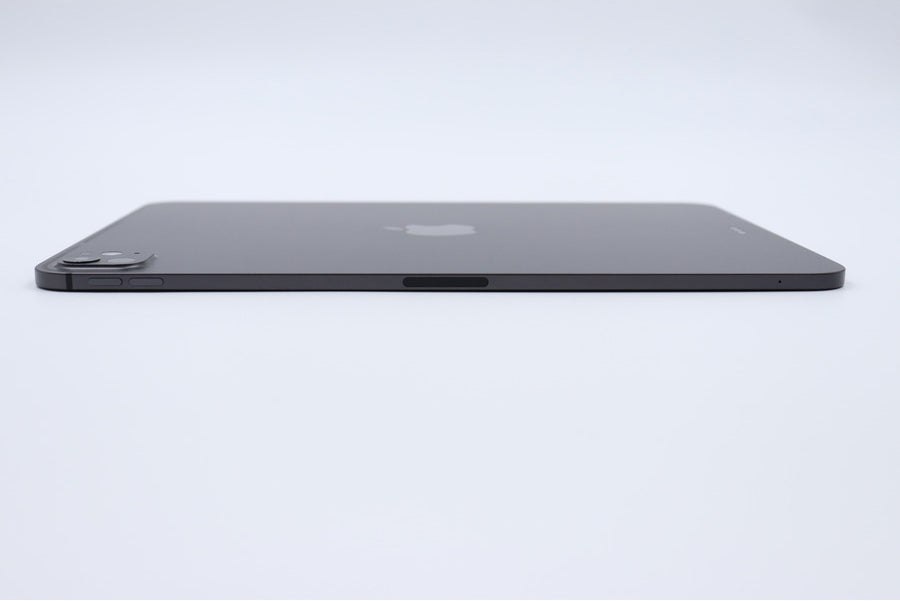 【リユースデバイス：ランクC】11インチiPad Pro（M4）Wi-Fiモデル 256GB ※画面焼け有