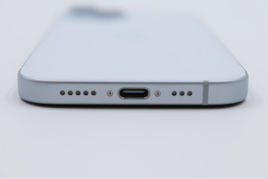 【リユースデバイス：ランクC】iPhone 15 128GB ブルー USB-C充電ケーブル付き