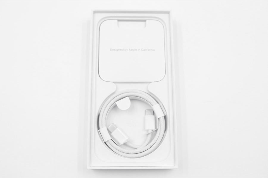 【リユースデバイス：ランクC】iPhone 15 128GB ブルー USB-C充電ケーブル付き