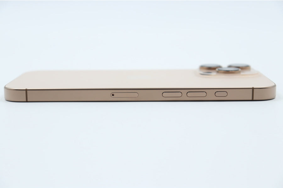 【リユースデバイス：ランクC】iPhone 16 Pro Max カメラ異常