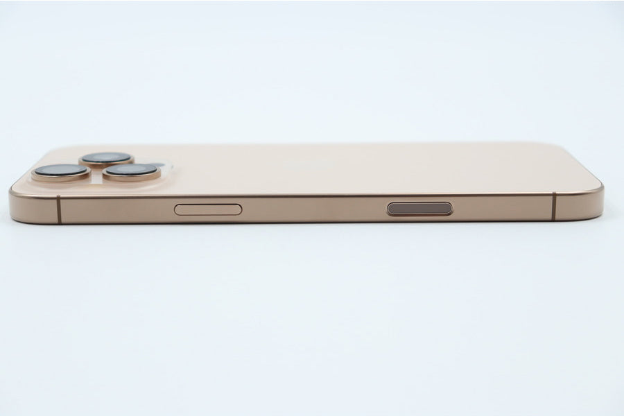 【リユースデバイス：ランクC】iPhone 16 Pro Max カメラ異常