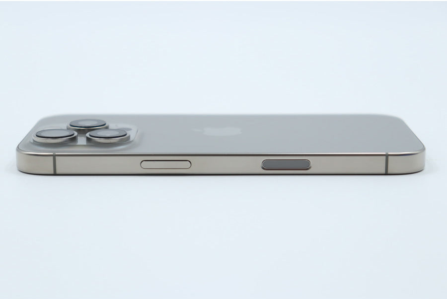 【リユースデバイス：ランクC】iPhone 16 Pro インカメラ異常