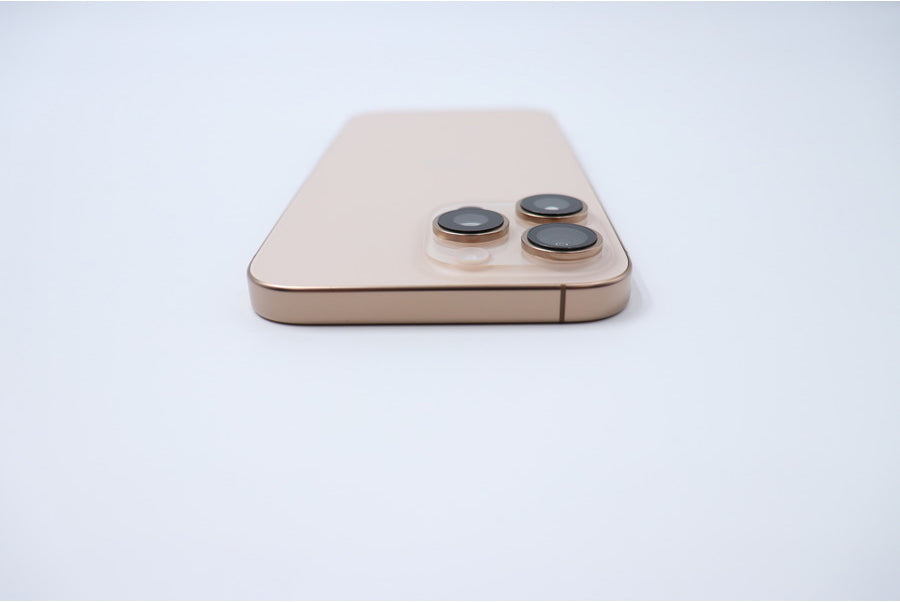 【リユースデバイス：ランクC】iPhone 16 Pro Max インカメラ異常