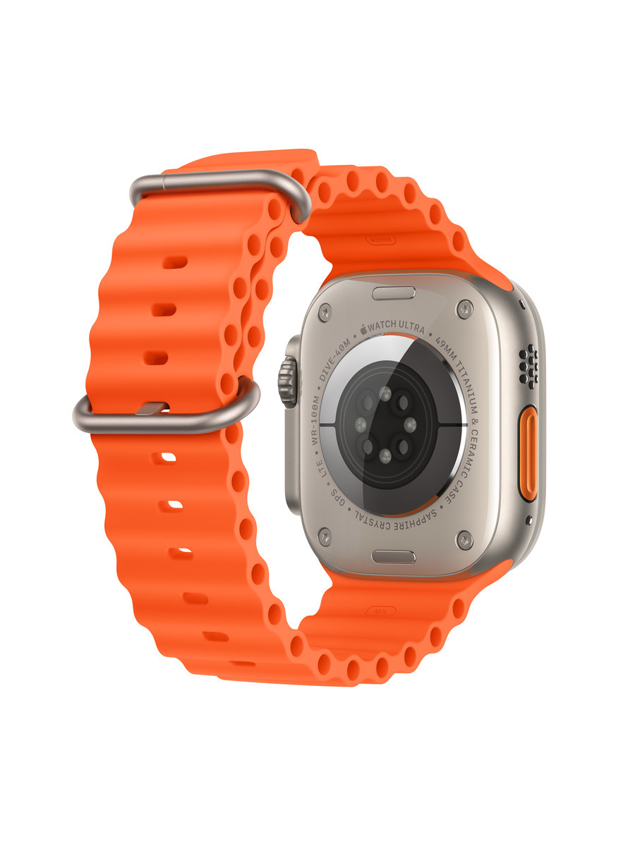 Apple Watch Ultra2（GPS + Cellularモデル）- チタニウムケースと