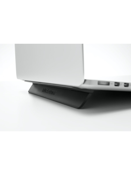 キックフリップ・MacBook Pro用フリップスタンド 詳細画像 ブラック 4