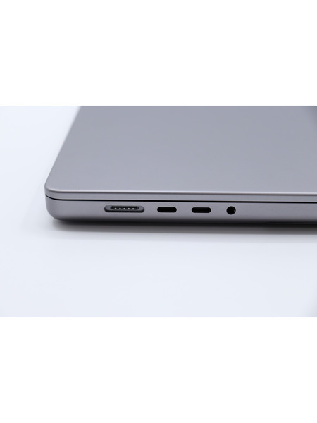 【リユースデバイス】MacBook Pro 16インチ M2 Proチップ 詳細画像 スペースグレイ 7
