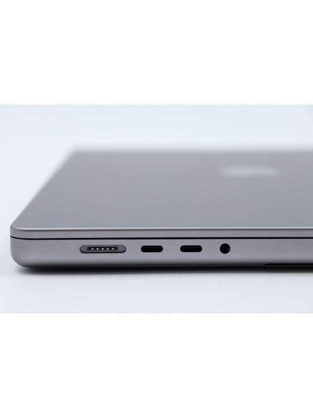 【リユースデバイス】MacBook Pro 16インチ M2 Proチップ 詳細画像 スペースグレイ 7