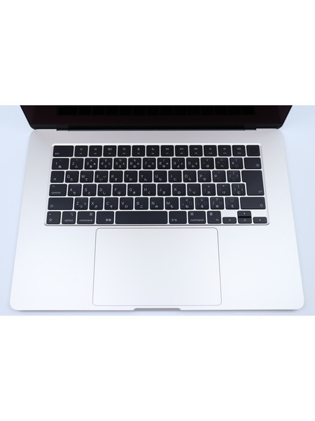 【リユースデバイス】MacBook Air 15インチ M2チップ 詳細画像 スターライト 4