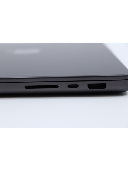 【リユースデバイス】MacBook Pro 14インチ M4チップ 詳細画像 スペースブラック 6