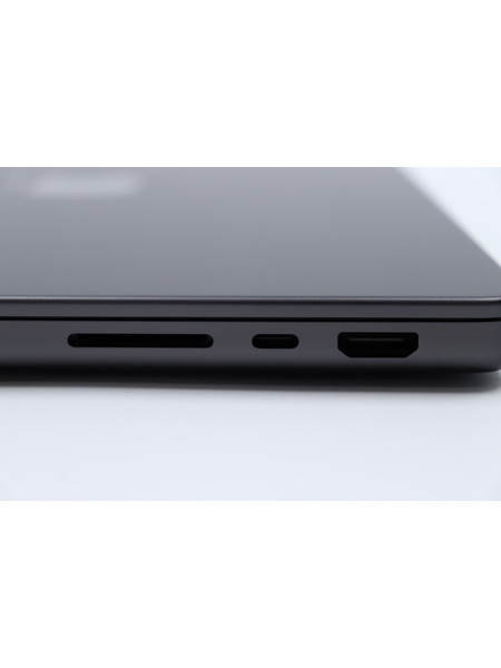 【リユースデバイス】MacBook Pro 14インチ M4チップ 詳細画像 スペースブラック 6