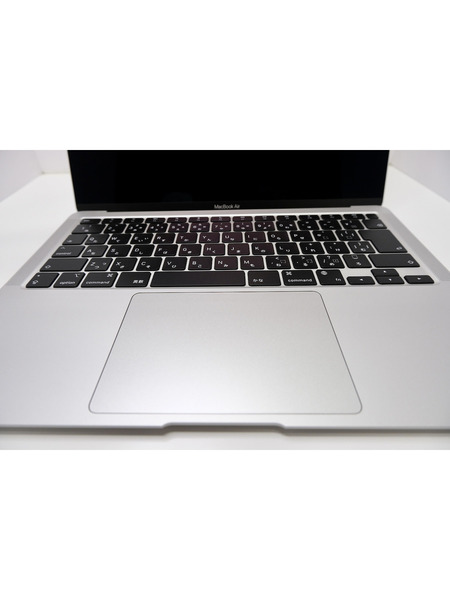 【リユースデバイス】MacBook Air 13インチ M1チップ 詳細画像 シルバー 4
