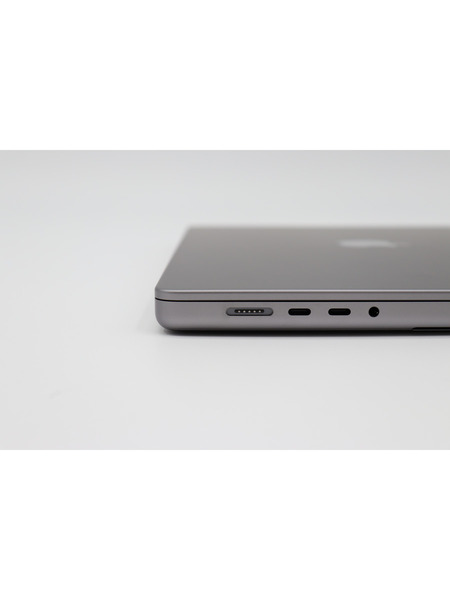 【リユースデバイス】MacBook Pro 16インチ M1 Proチップ 詳細画像 スペースグレイ 7