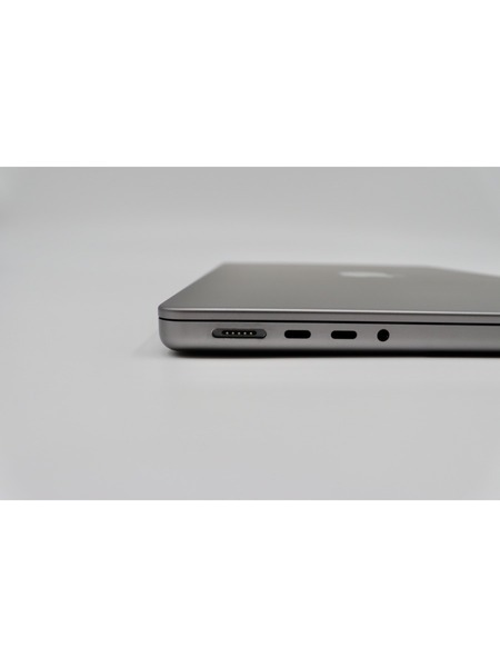 【リユースデバイス】MacBook Pro 14インチ M1 Proチップ 詳細画像 シルバー 7