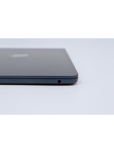 【リユースデバイス】MacBook Air 13インチ M2チップ 詳細画像 ミッドナイト 6