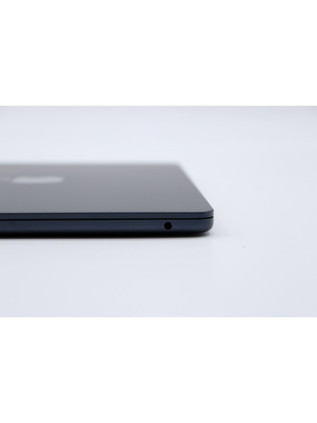 【リユースデバイス】MacBook Air 13インチ M2チップ 詳細画像 ミッドナイト 6
