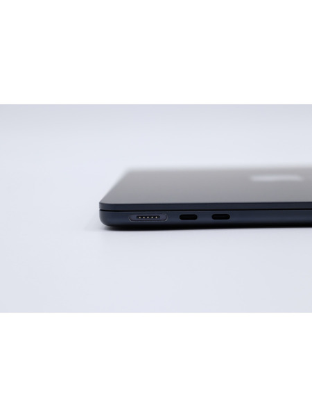 【リユースデバイス】MacBook Air 13インチ M2チップ 詳細画像 ミッドナイト 7